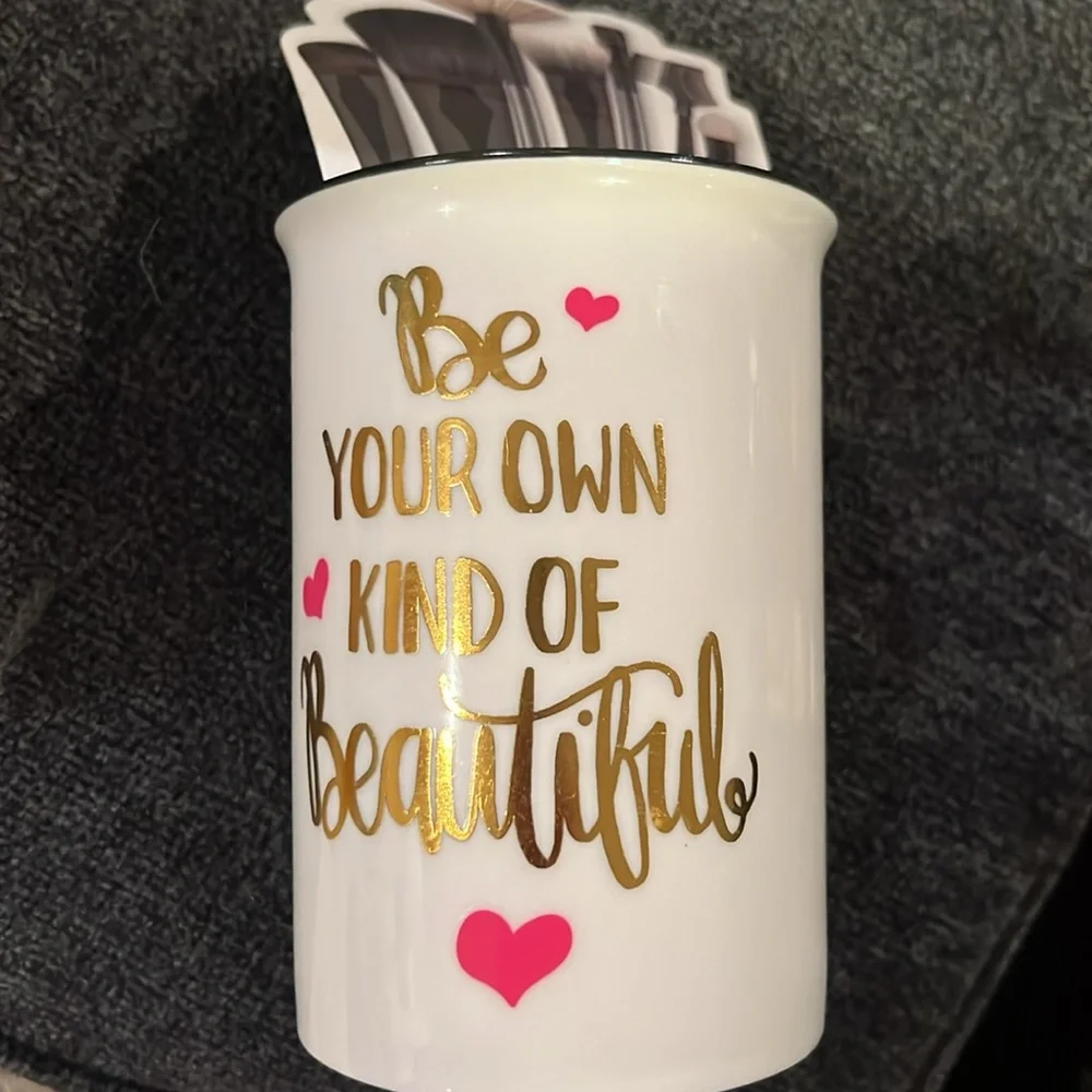 Make-up brush holder